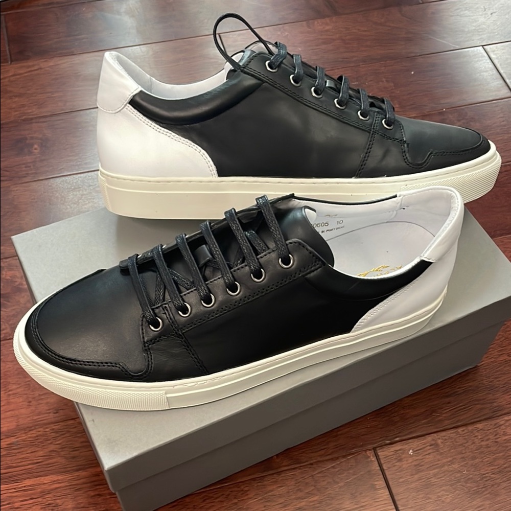 Black and White Men's Sneakers